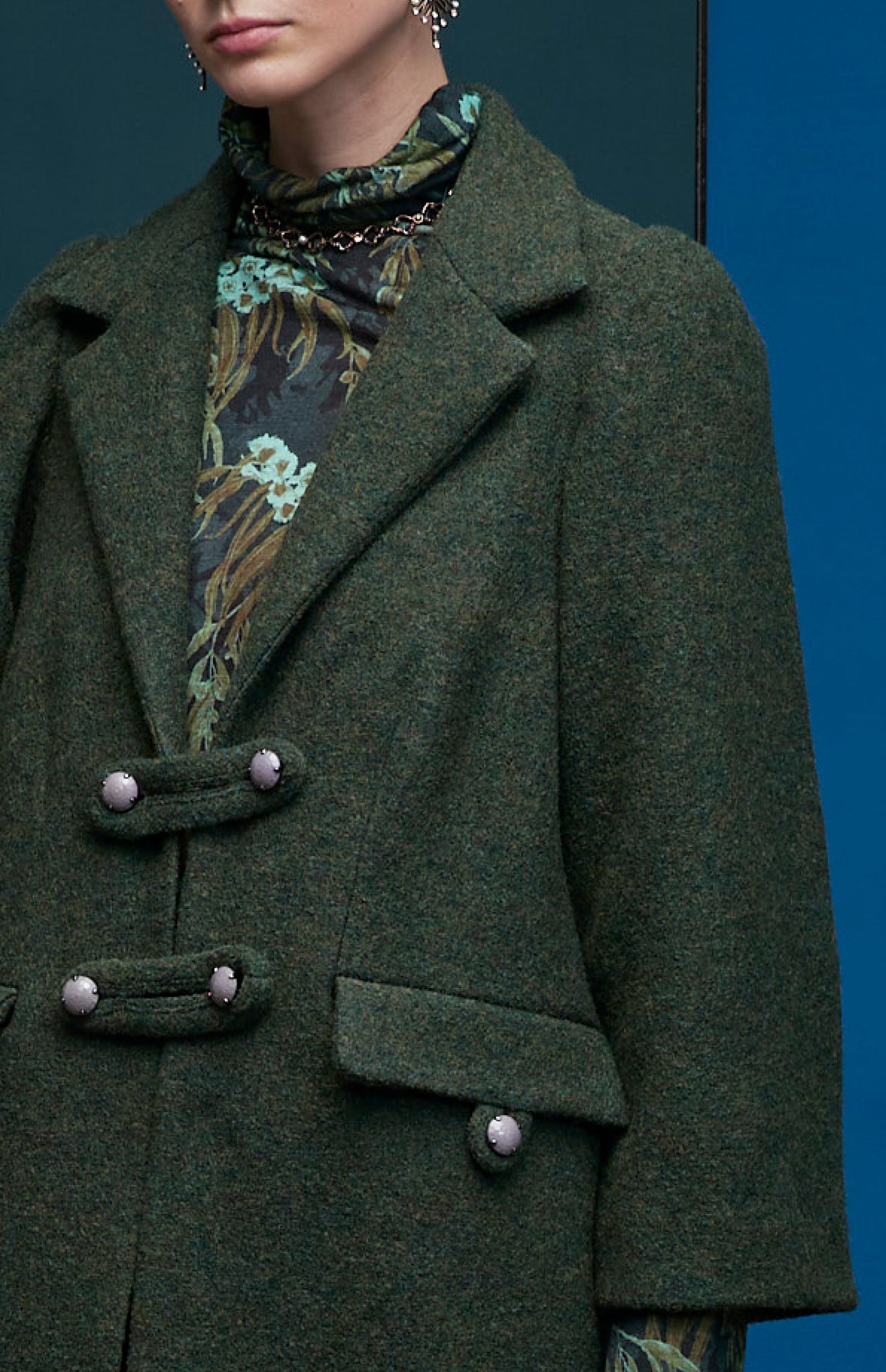 FW25-AB13  Abrigo corte militar en verde bosque