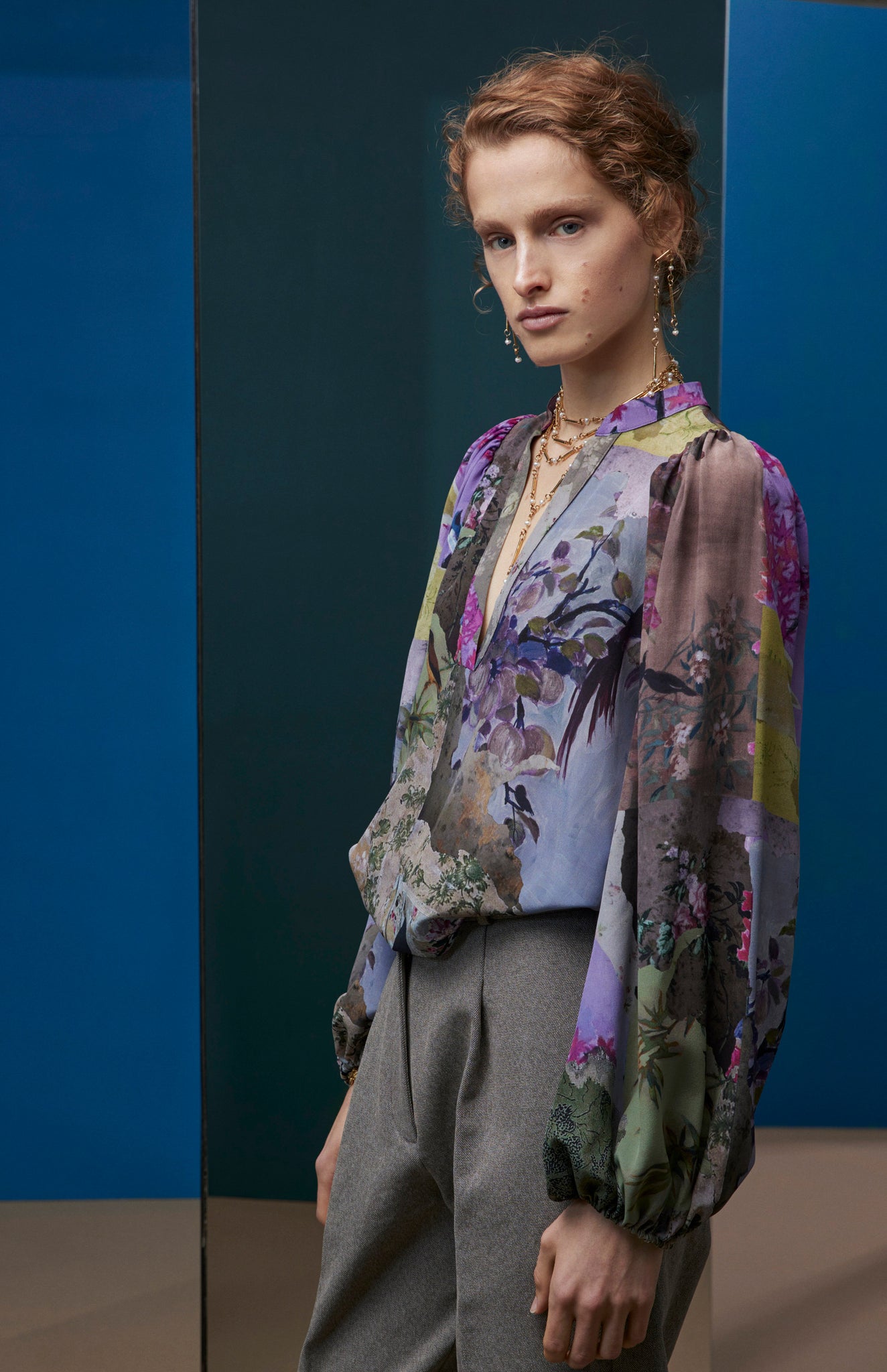 FW25-B011 Blusa étnica estampado “Papel pintado"