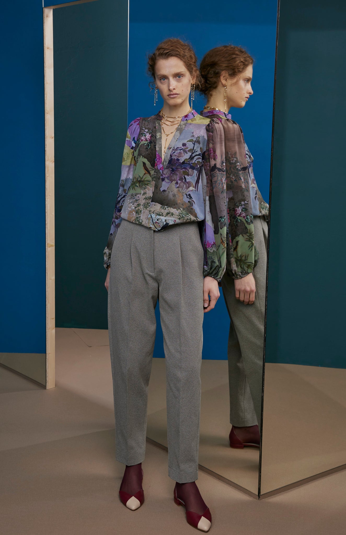 FW25-B011 Blusa étnica estampado “Papel pintado"