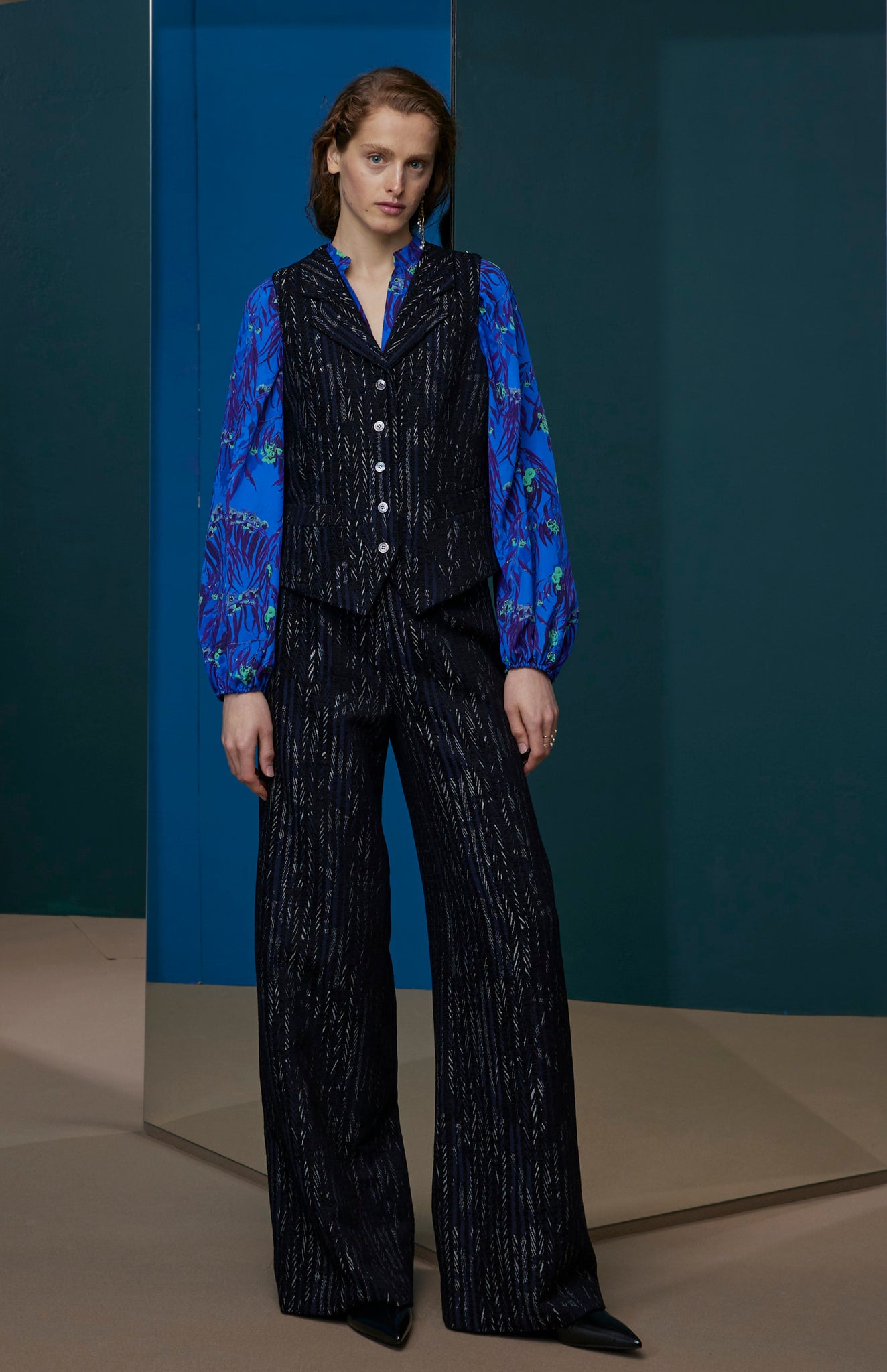 FW25-B019 Blusa étnica estampado ¨Eucaliptos"